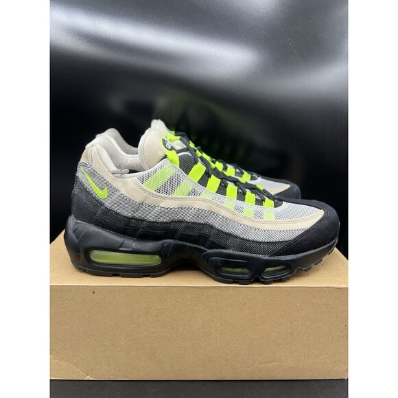 Nike Air Max 95 x Denham DNHM Black Volt Men’s Size 8 (DD9519-001) OG ALL CLEAN